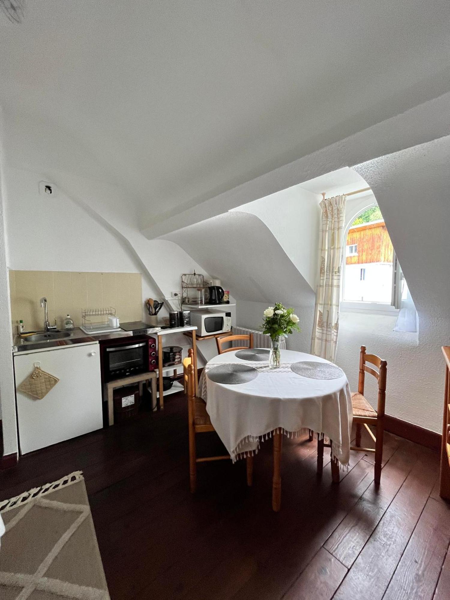 Julia Apartment